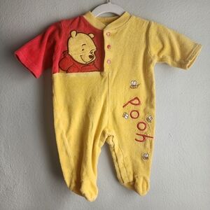Vintage Disney Winnie The Pooh Romper   Size 0-3 Months